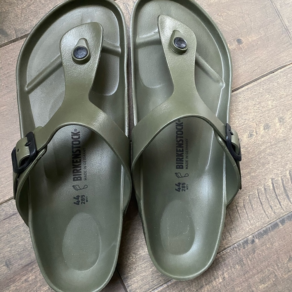 Brand new Birkenstock sandals green